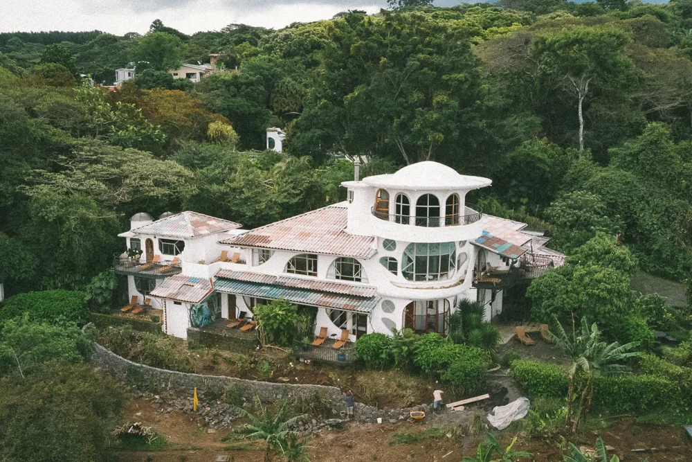 Costa Rica Travel Guide: Finca Rosa Blanca – A Unique Inn & Organic Coffee Farm